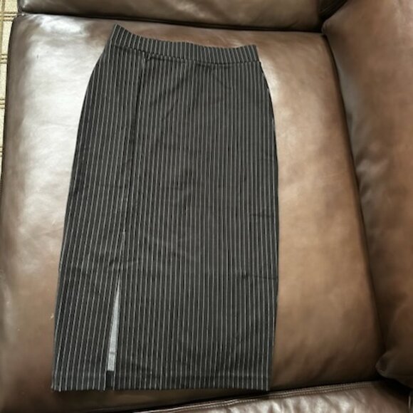 NWT Pinstripe Stretchy Bodycon Pencil Midi High Waist Skirt With Side Split - Picture 10 of 11